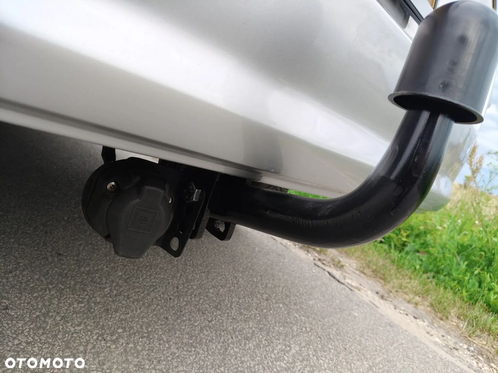 Opel Astra 1.6 Enjoy - 29