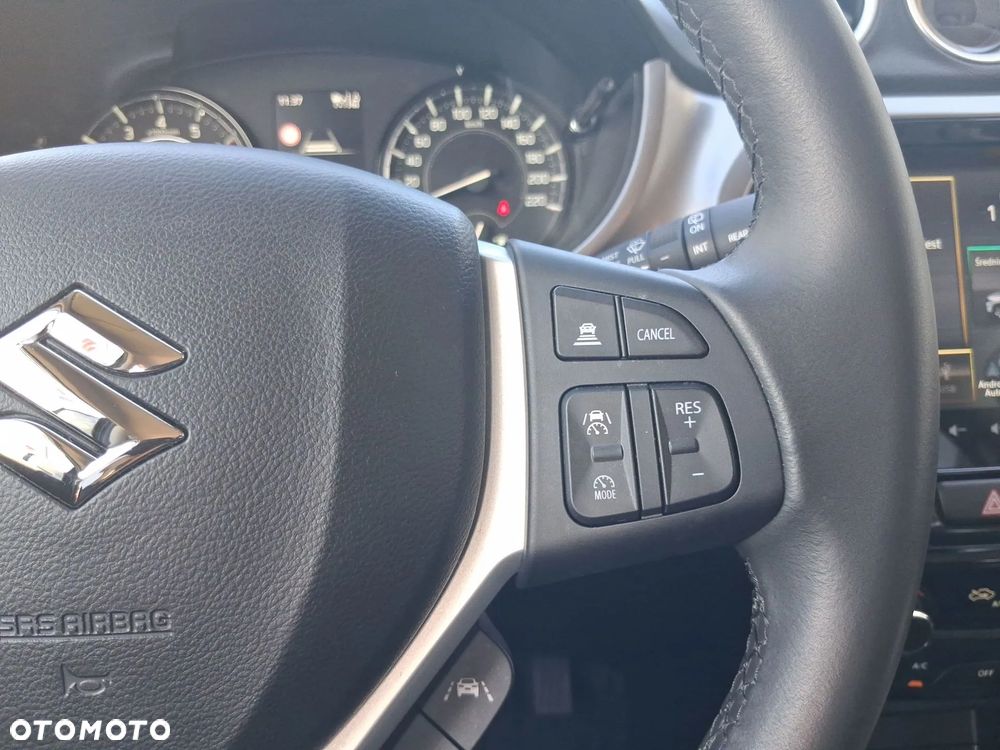 Suzuki Vitara 1.4 Boosterjet mHEV Premium Plus 2WD - 29