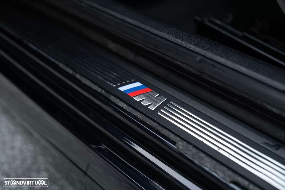 BMW 118 d Pack M - 9