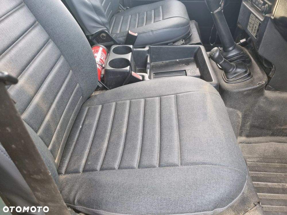 Land Rover Defender 2.2 TD4 SE - 19