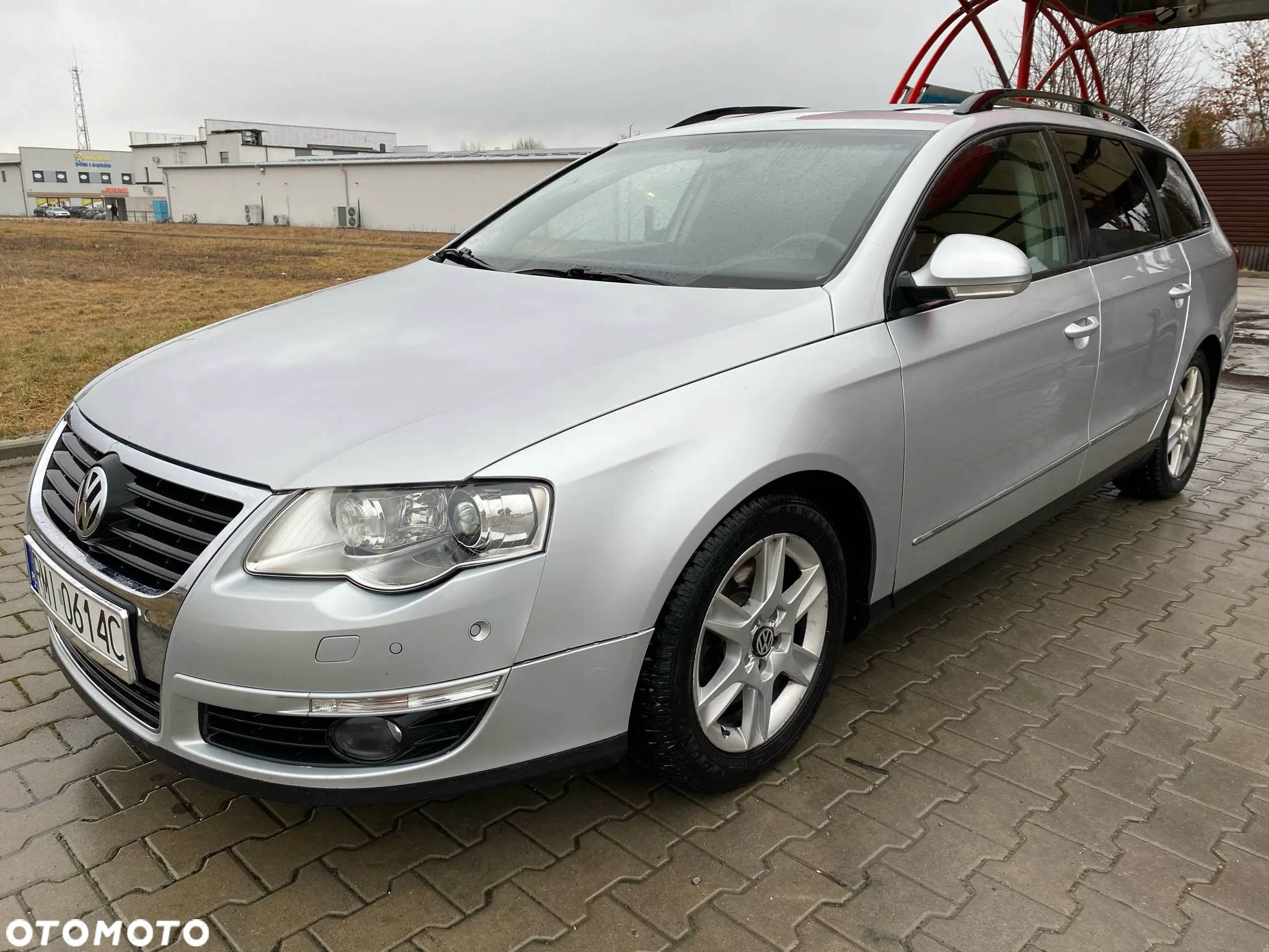 Volkswagen Passat 2.0 TDI DPF Sportline DSG - 2