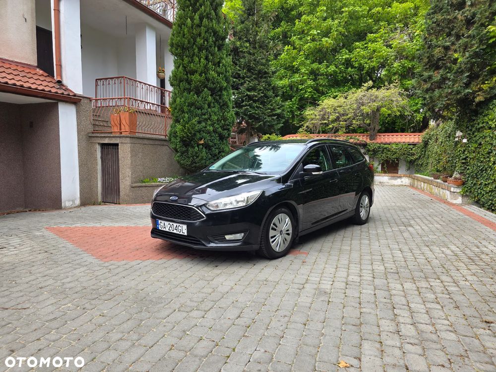 Ford Focus 1.5 TDCi SYNC Edition - 13