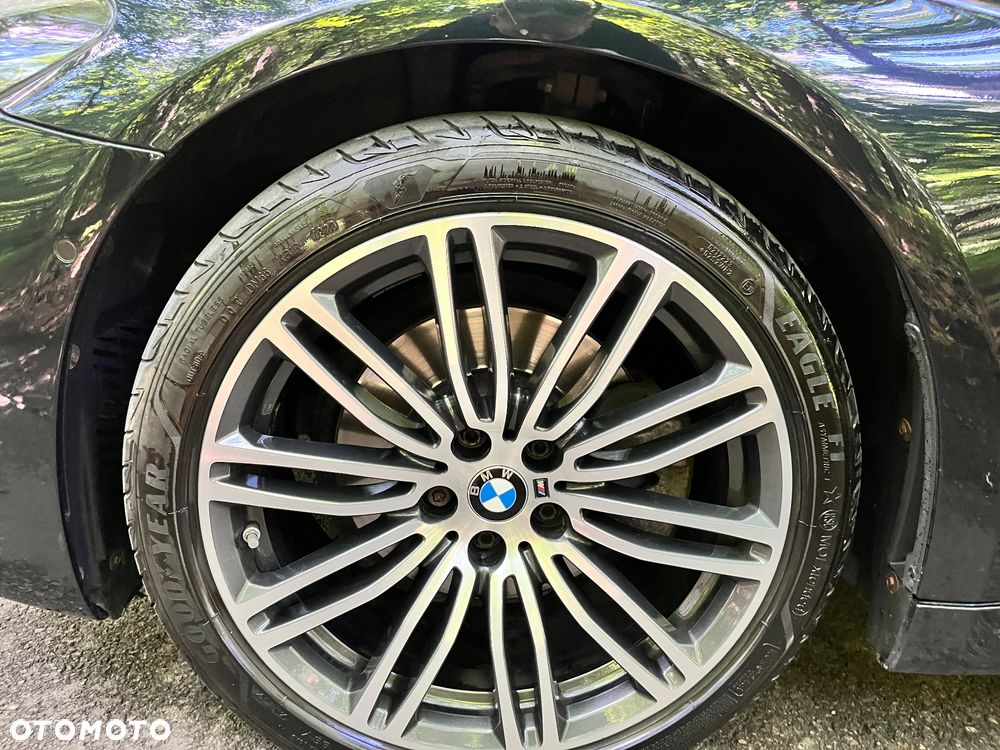 BMW Seria 5 520d xDrive M Sport sport - 13