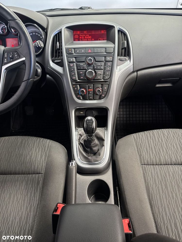 Opel Astra - 21