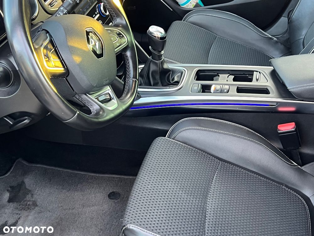 Renault Megane 1.5 dCi Bose - 20