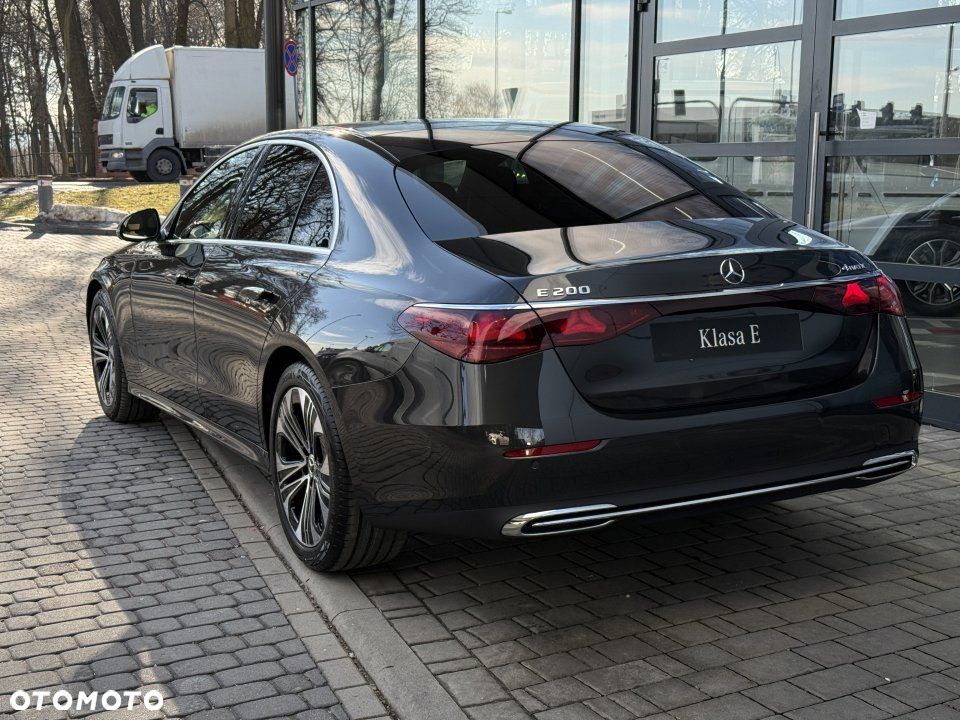 Mercedes-Benz Klasa E - 3