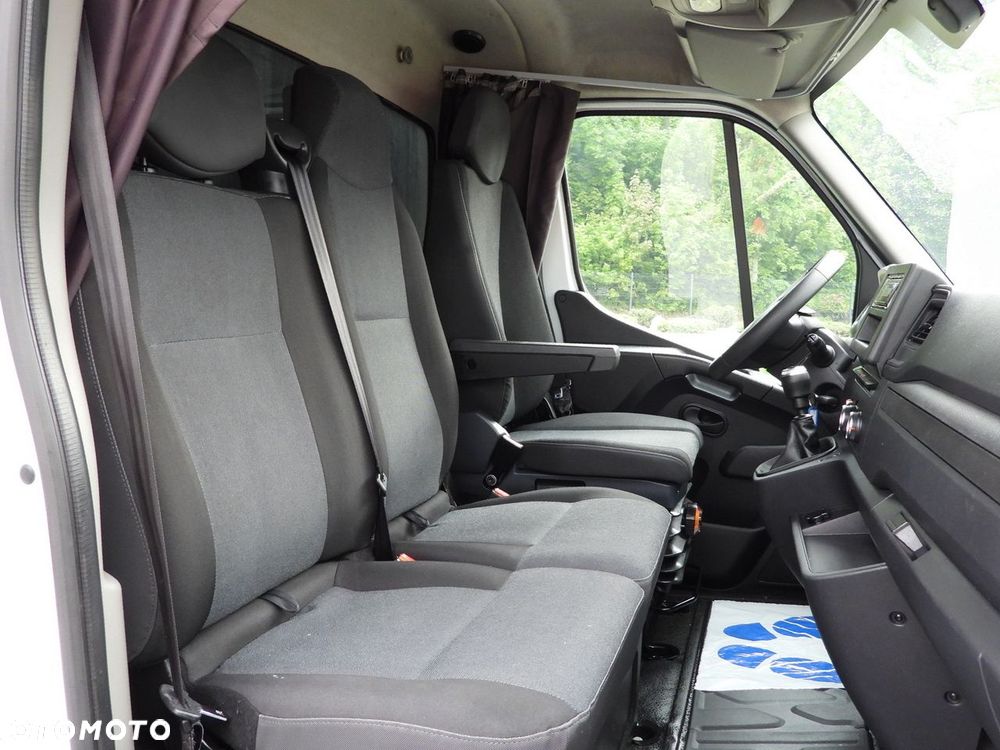 Renault MASTER  PLANDEKA 10 PALET WEBASTO TEMPOMAT LEDY PNEUMATYKA KLIMATYZACJA  165KM - 37