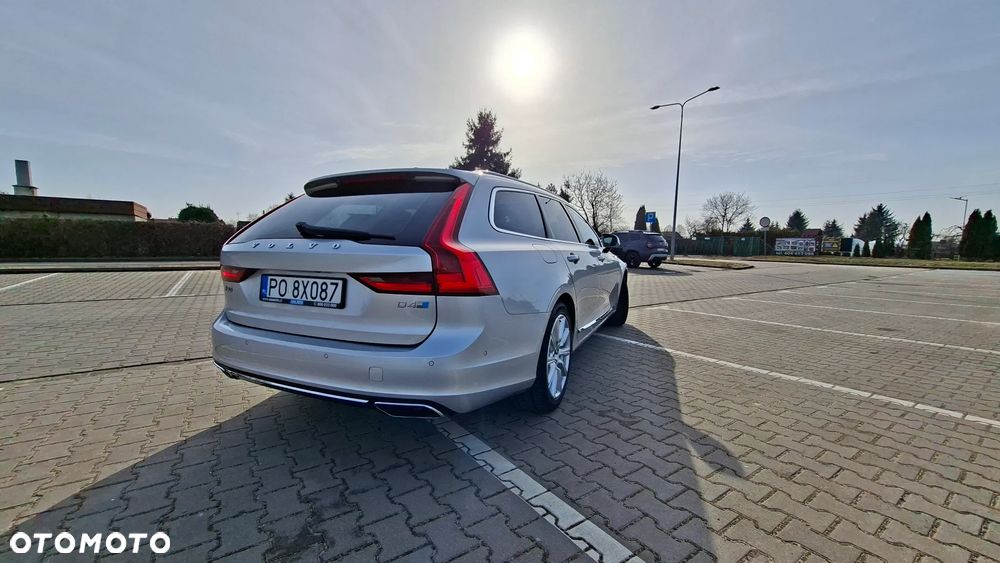 Volvo V90 D4 Inscription - 23