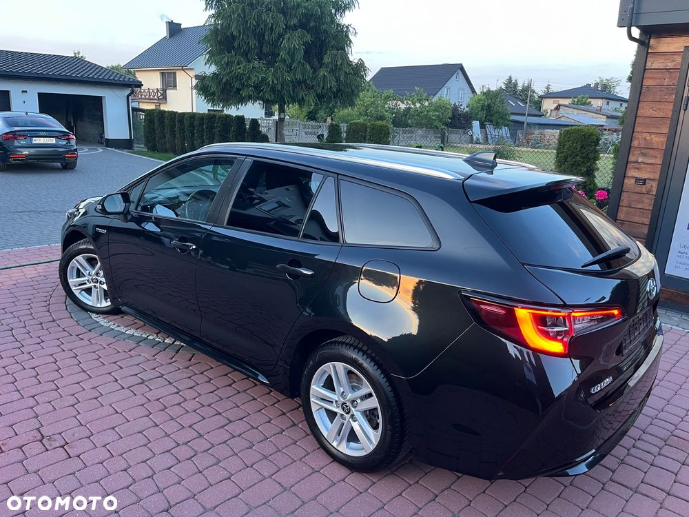 Toyota Corolla - 5