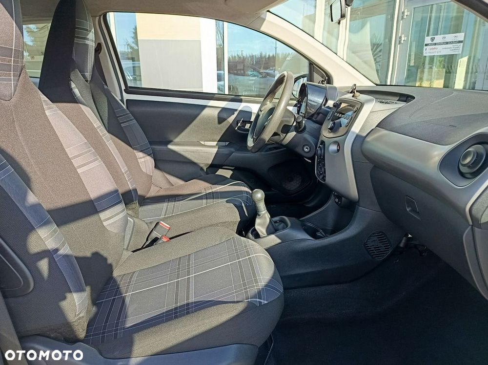 Peugeot 108 - 13
