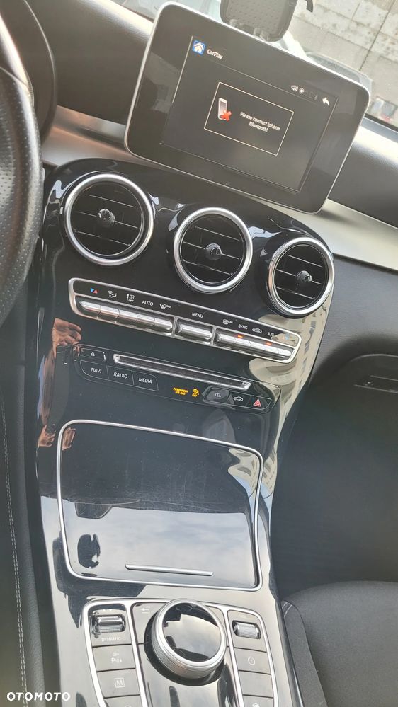 Mercedes-Benz GLC - 31