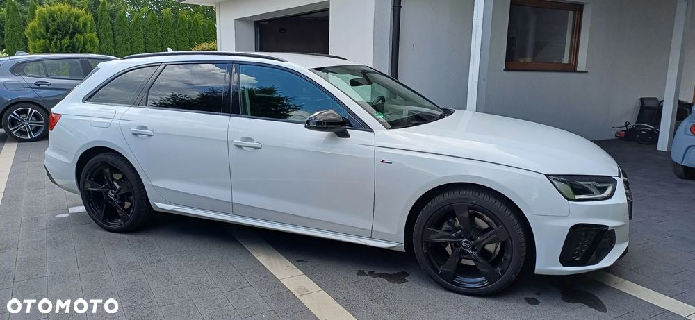 Audi A4 Avant 35 TDI S tronic S line - 4