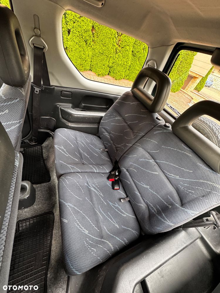 Suzuki Jimny 1.3 - 15