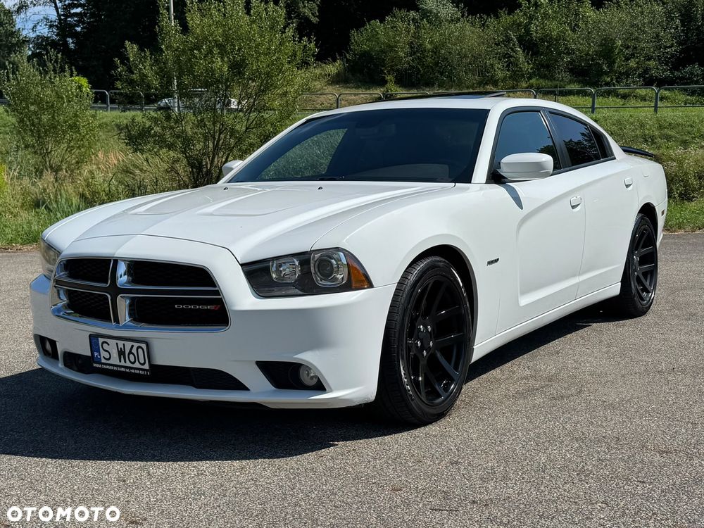 Dodge Charger - 4