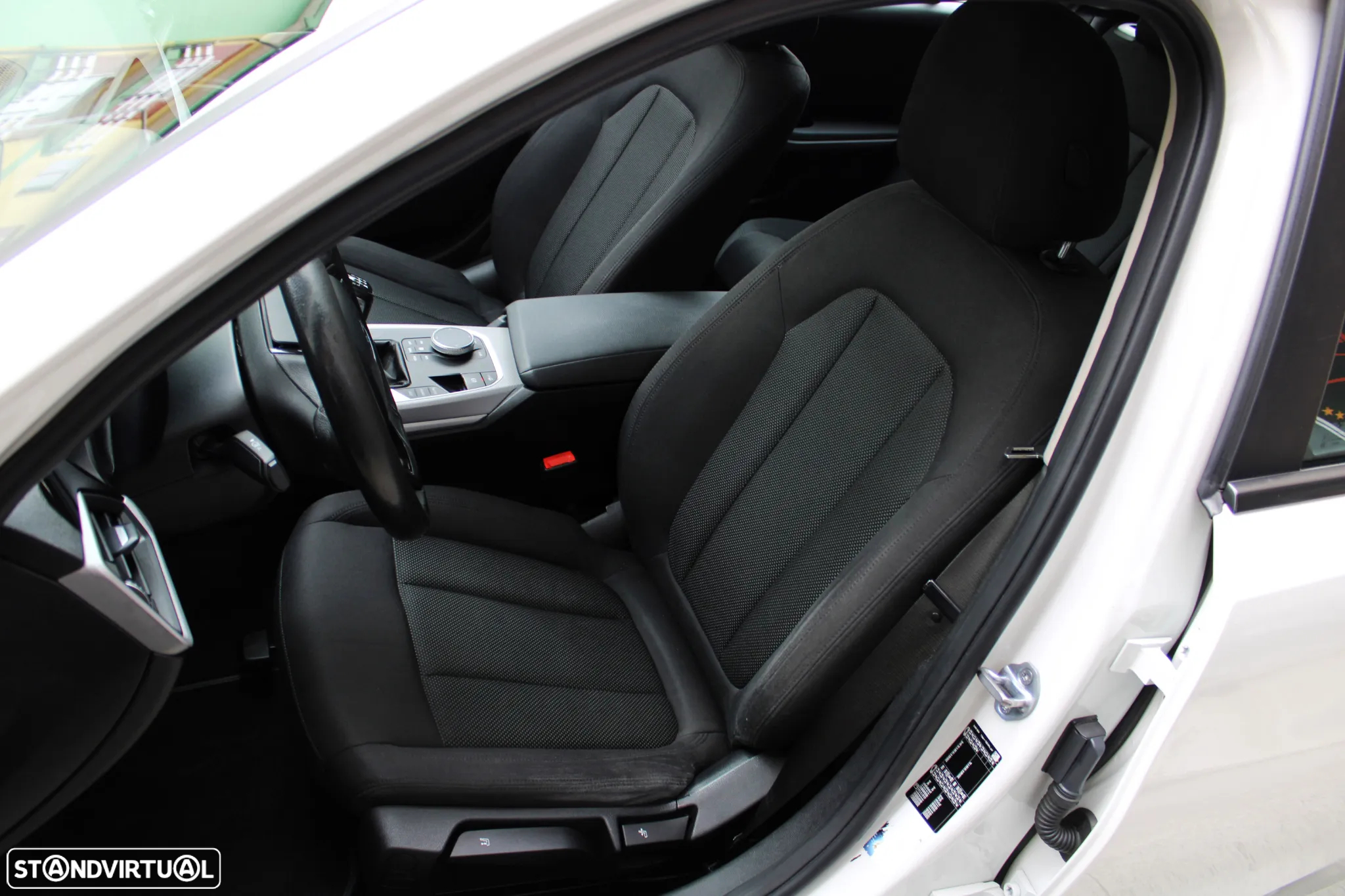 BMW 318 d Touring - 22