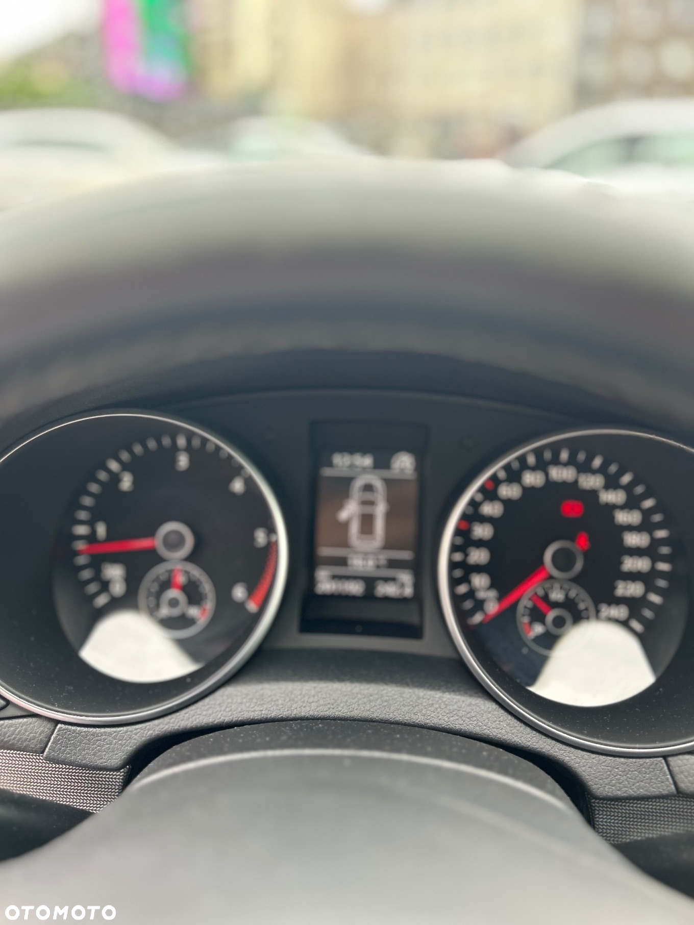Volkswagen Golf 2.0 TDI DPF BlueMotion Technology Style - 13