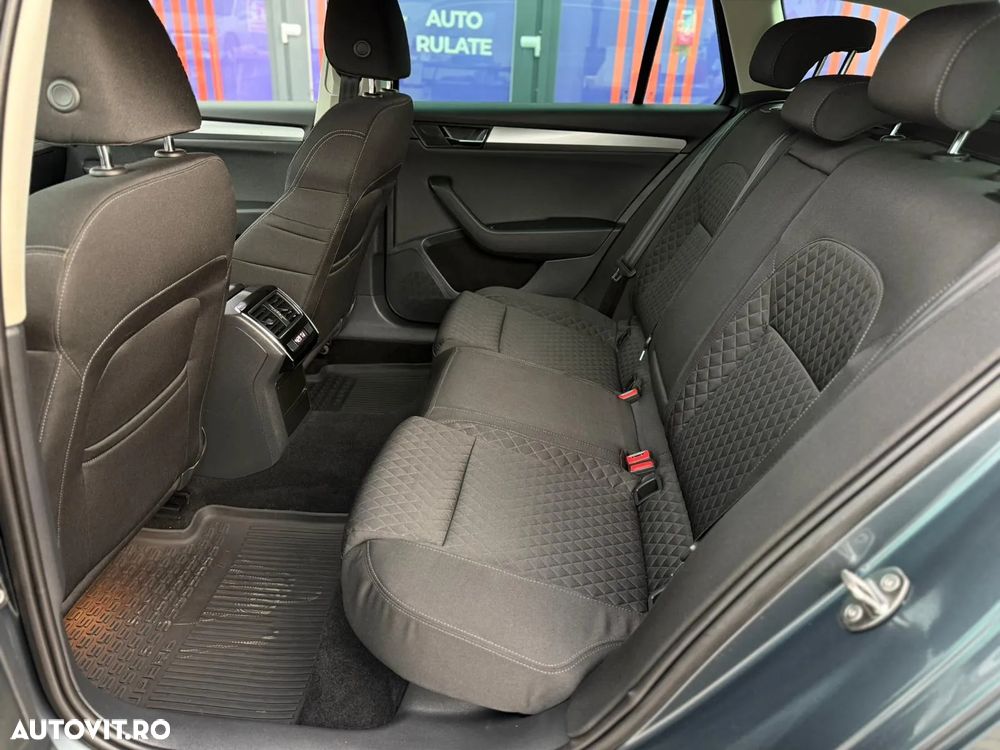 Skoda Superb 2.0 TDI DSG 4X4 Ambition - 24