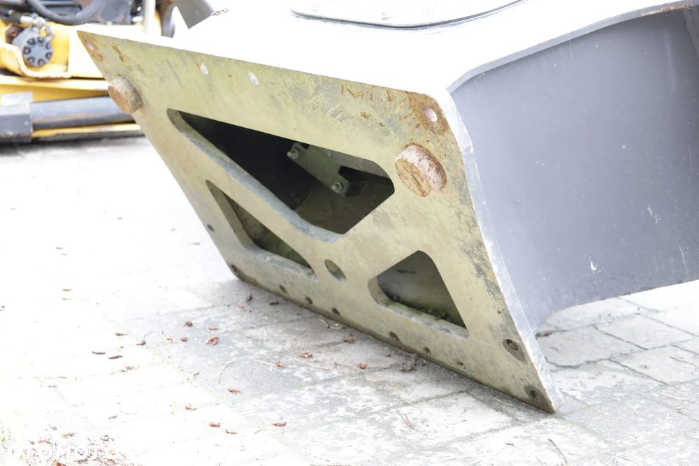 Podpory do koparki Volvo EW160 Łapy stopy stabilizatory do koparki kołowej - 15