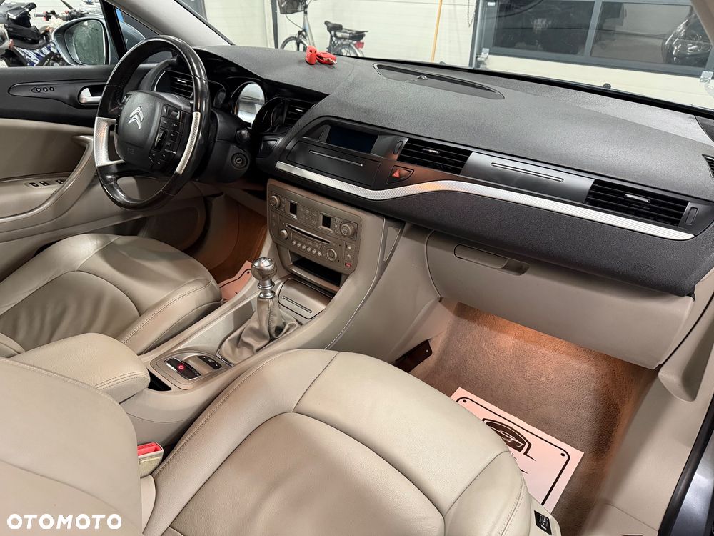 Citroën C5 2.0 HDi Exclusive - 20