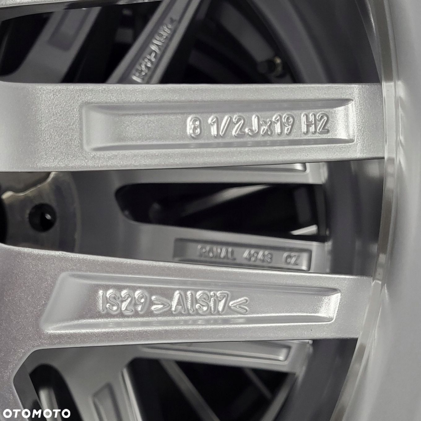 19 Zimowe ORYGINALNE BMW 5 G60 G61 933 Nowe - 10