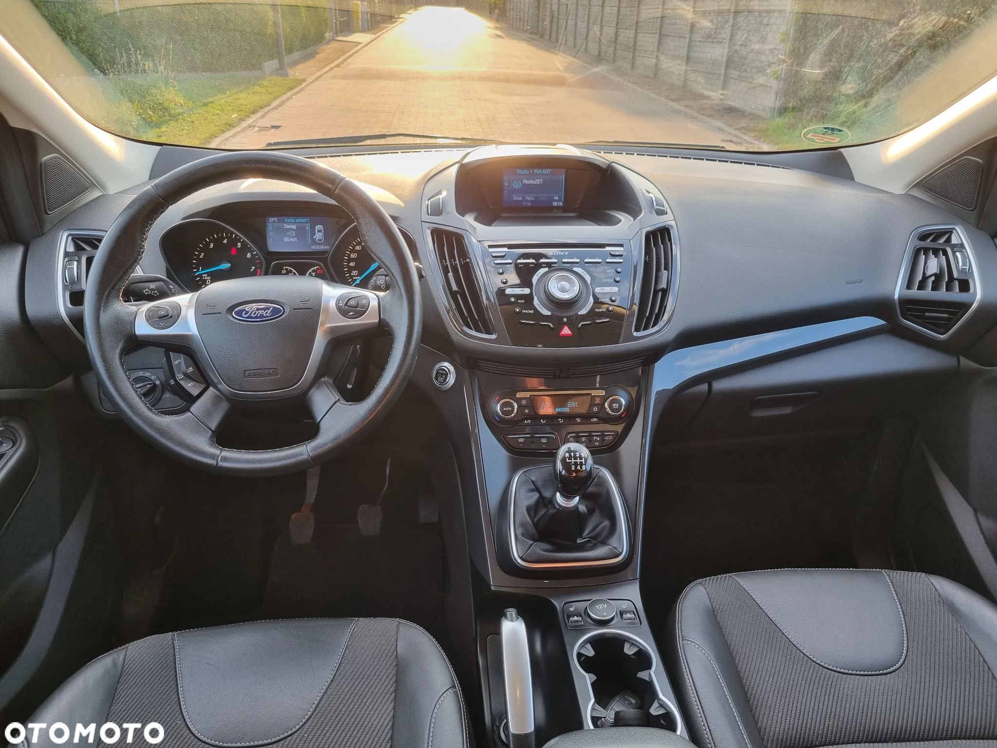 Ford Kuga 1.5 EcoBoost 2x4 Individual - 11