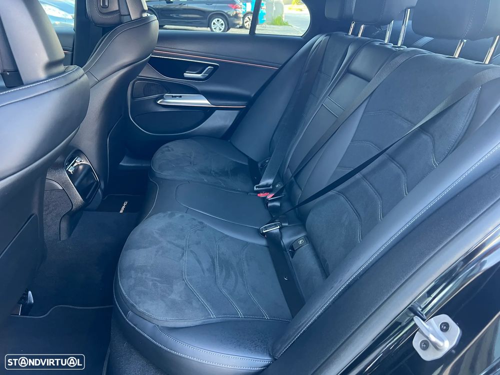 Mercedes-Benz E 220 d 9G-TRONIC AMG Line NIGHT Edition - 17