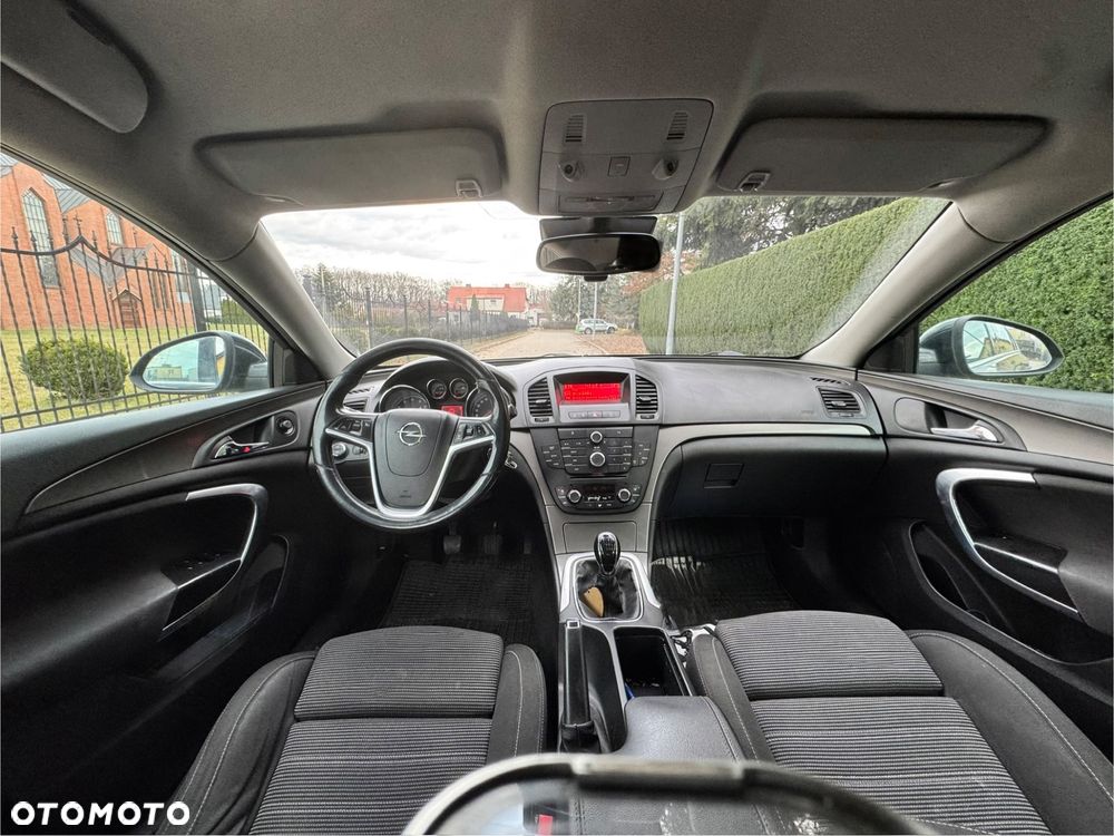 Opel Insignia 1.8 - 4