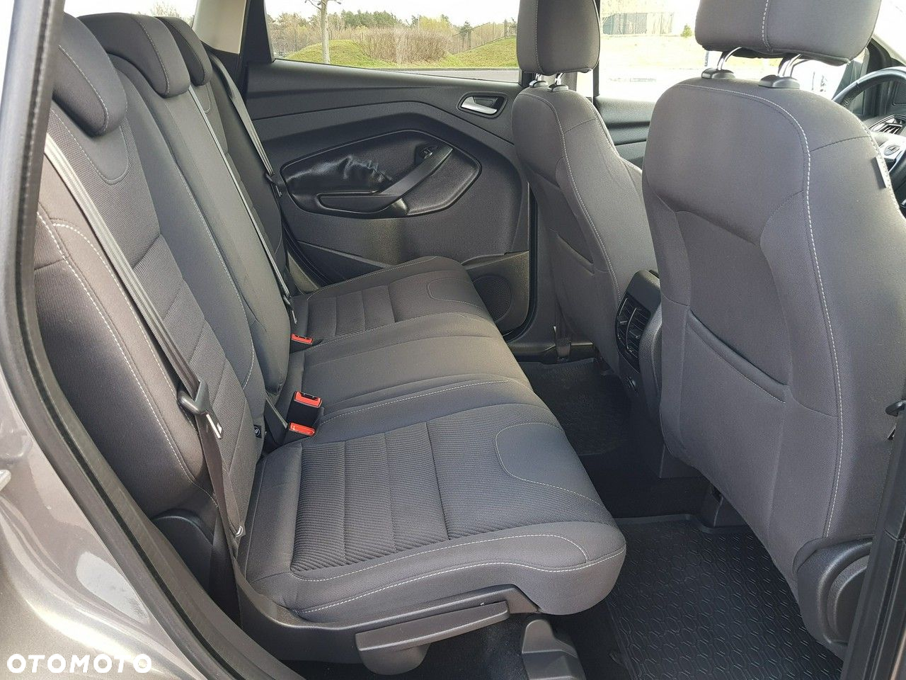 Ford Kuga 2.0 TDCi 2x4 SYNC - 15