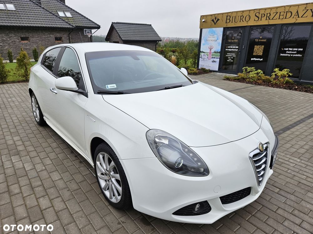 Alfa Romeo Giulietta 1.6 JTDM 16V Veloce - 1