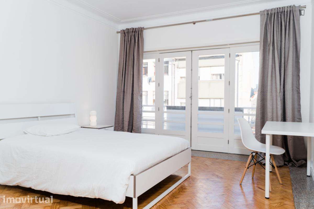 Quarto - localizado em Cedofeita Porto - Grande imagem: 2/39