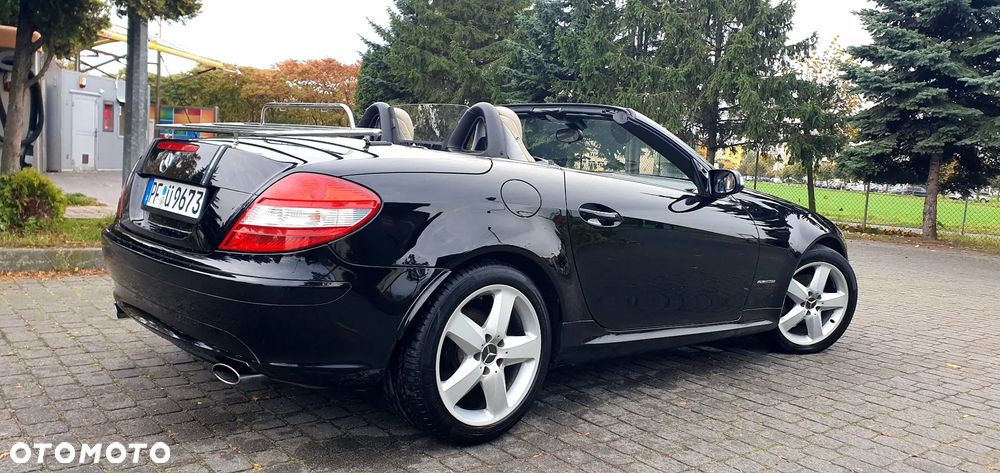 Mercedes-Benz SLK - 22
