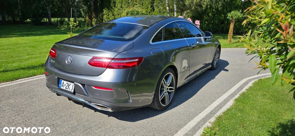 Mercedes-Benz Klasa E - 12