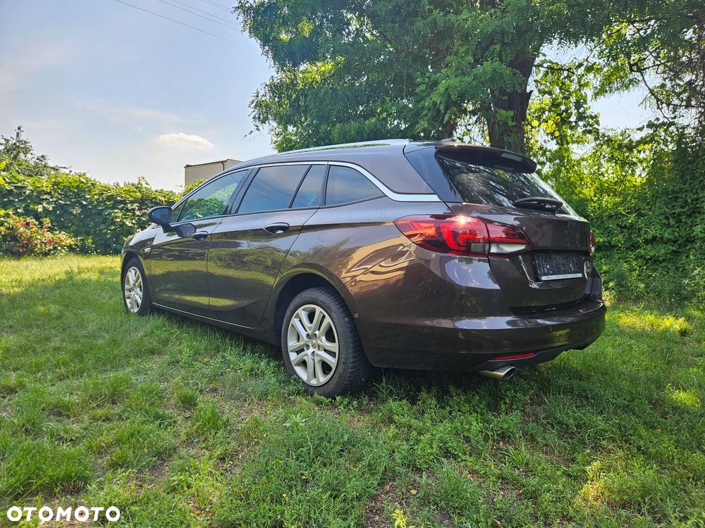 Opel Astra 1.6 CDTI Elite S&S - 8