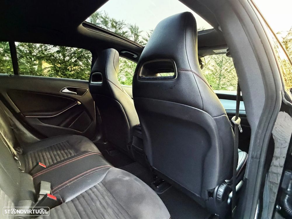 Mercedes-Benz CLA 220 (CDI) d 7G-DCT AMG Line - 26
