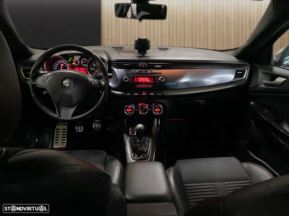 Alfa Romeo Giulietta 2.0 JTDM 16V Turismo - 8