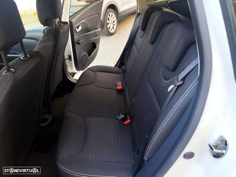 Renault Clio Sport Tourer 1.5 dCi Limited EDition - 13