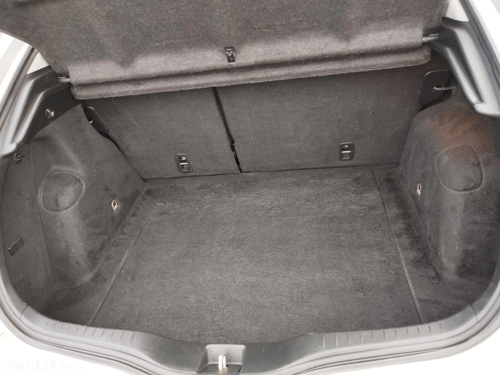 Honda Civic 1.8 Sport - 18