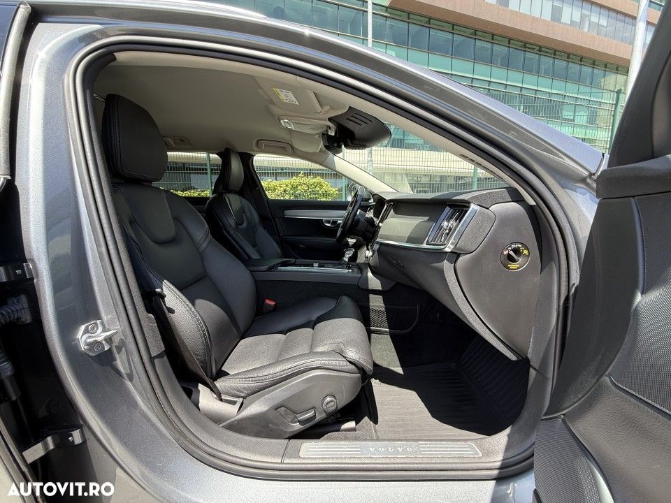 Volvo V90 Cross Country D4 AWD Geartronic - 16