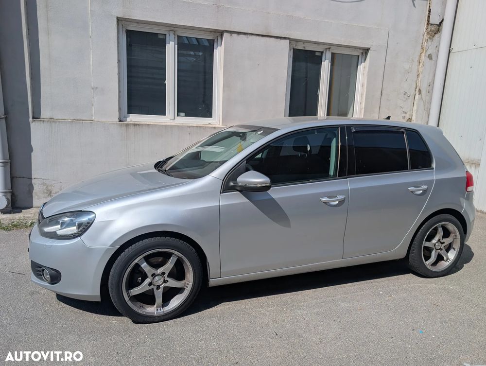 Volkswagen Golf 1.6 TDI BlueMotion Technology DPF Highline - 1