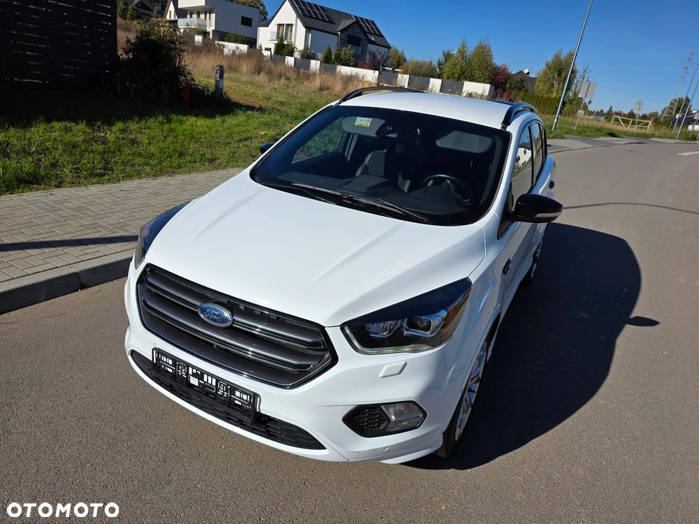 Ford Kuga 2.0 TDCi 4x4 ST-Line - 35