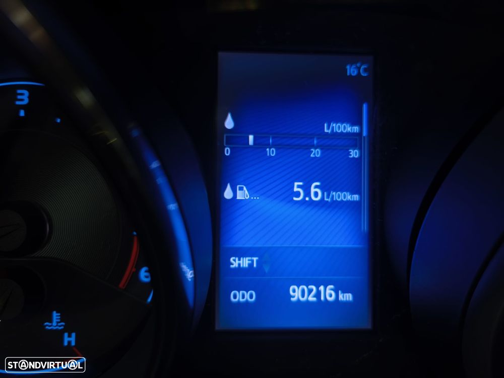 Toyota Auris Touring Sports 1.4 D-4D Comfort+Pack Sport - 17