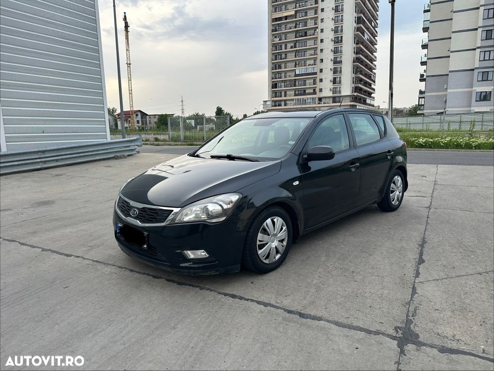Kia Ceed - 5