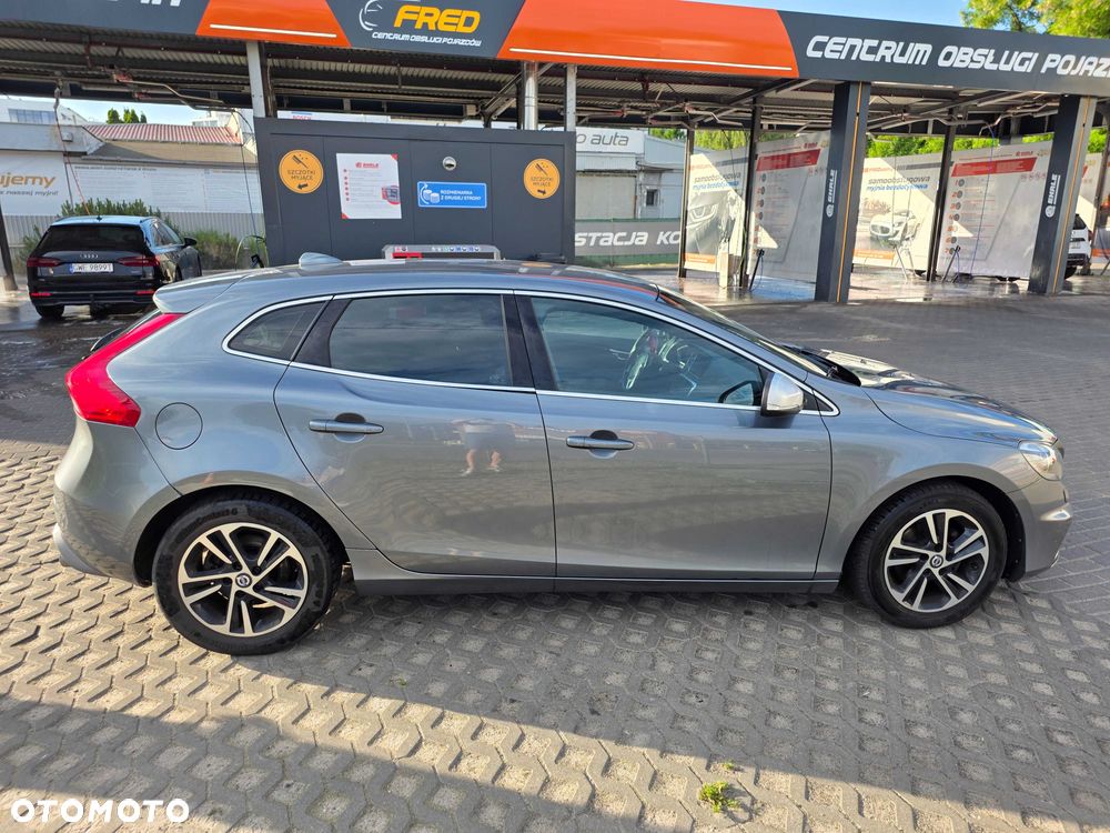 Volvo V40 - 4