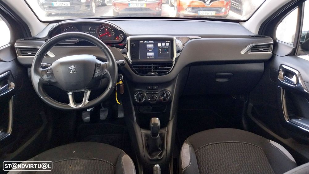 Peugeot 208 1.2 PureTech Active - 14