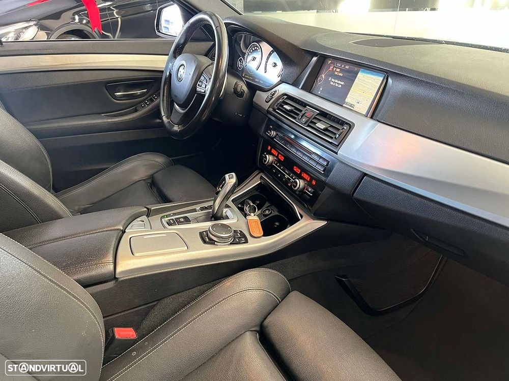 BMW 520 d Line Luxury Auto - 18