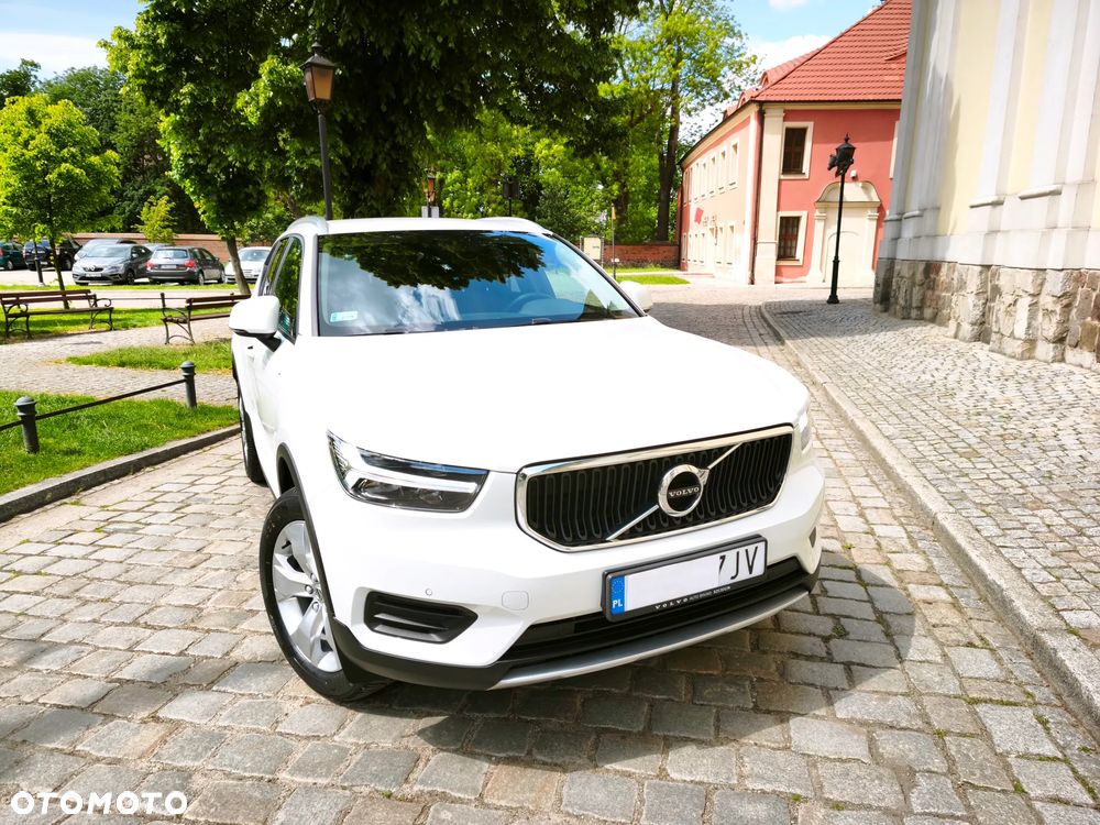 Volvo XC 40 T3 Momentum - 27