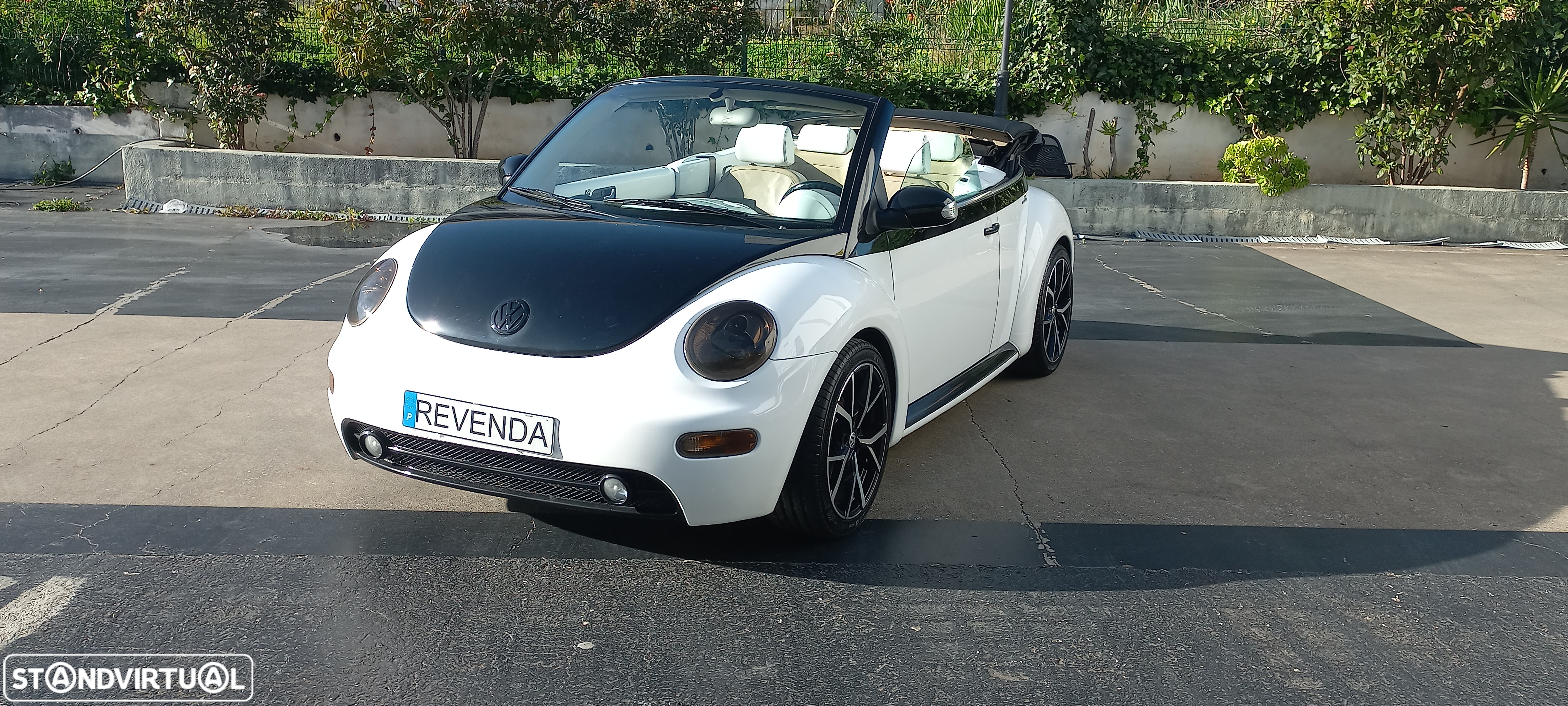 VW New Beetle Cabriolet 1.9 TDi Top Couro - 56