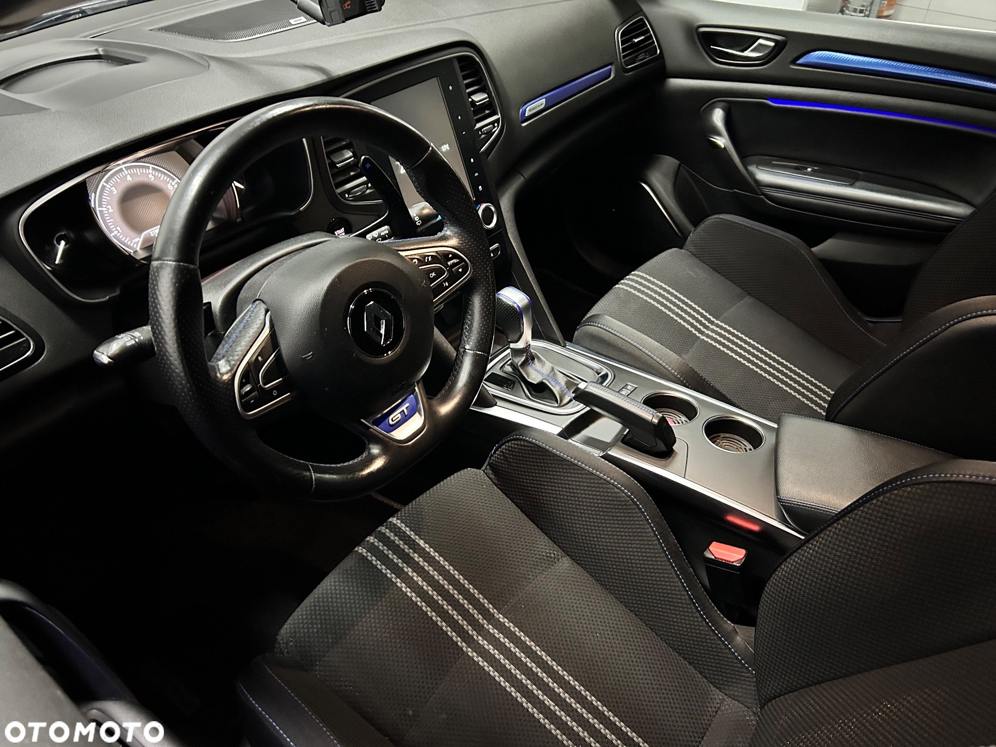 Renault Megane 1.6 TCe GT EDC - 26