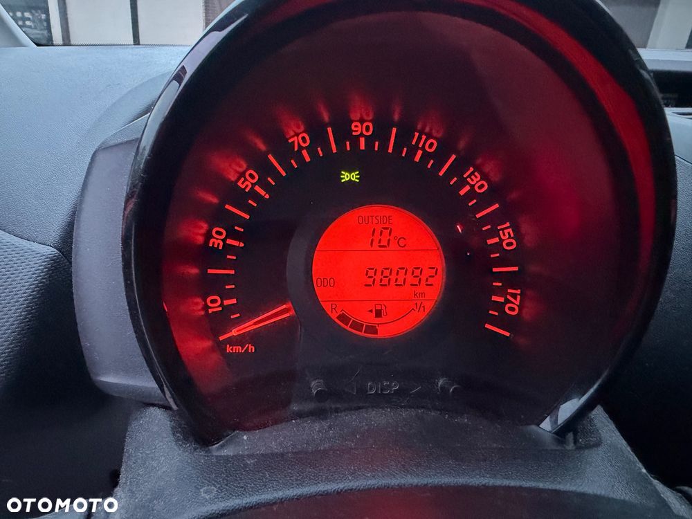 Toyota Aygo 1.0 VVT-i Sprint EU6 - 11