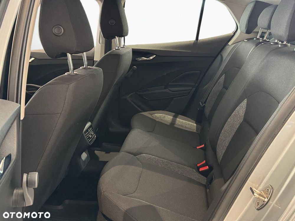 Skoda Fabia 1.0 Essence - 13